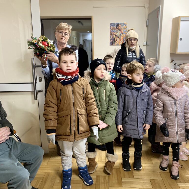 Życzenia od Dzieci z Przedszkola Sióstr Służebniczek w Gorlicach